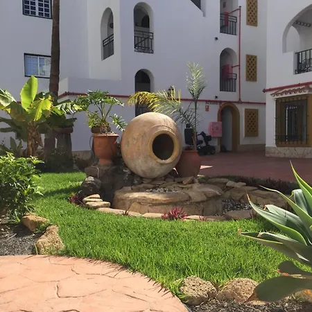 Апартаменты Beachfront Private In Pueblo Torviscas Sunset Harbour *