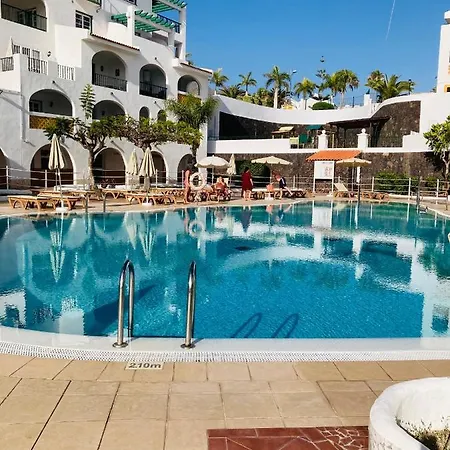 Апартаменты Beachfront Private In Pueblo Torviscas Sunset Harbour *