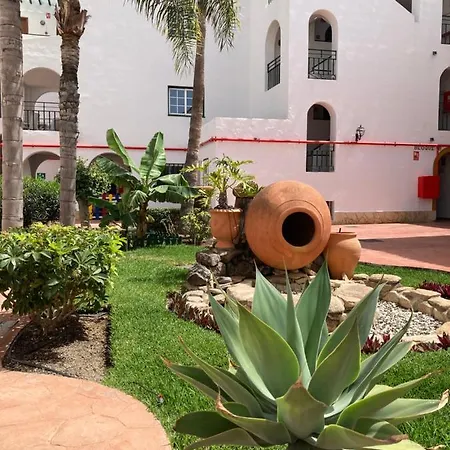 아파트 Beachfront Private In Pueblo Torviscas Sunset Harbour 아데제
