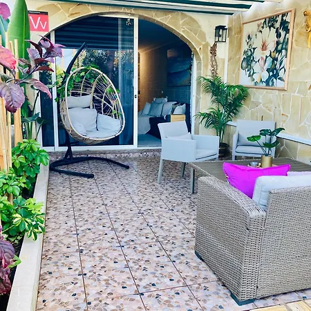 Апартаменты Beachfront Private In Pueblo Torviscas Sunset Harbour Адехе