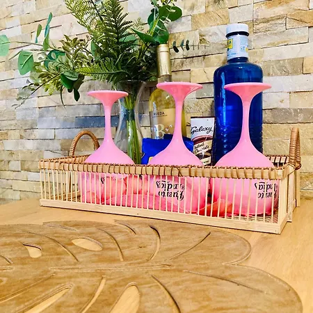 Апартаменты Beachfront Private In Pueblo Torviscas Sunset Harbour Адехе