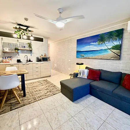 Appartamento Beachfront Private In Pueblo Torviscas Sunset Harbour *